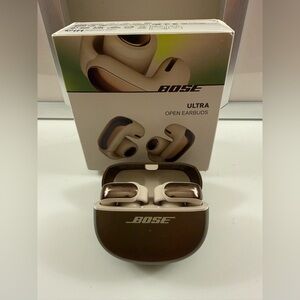 Bose Ultra Open Earbuds — White with Bronze Accents